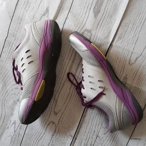 Vionic Venture Tennis Shoes Size 10